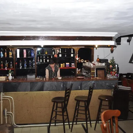 Alpin - 91 호텔 반스코