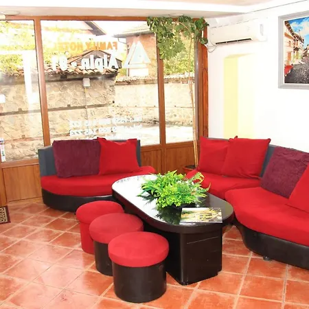 מלון Family Alpin - 91 - 1 Min Walk To Centre בנסקו